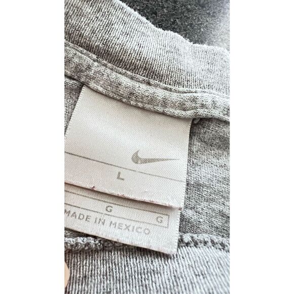 Vintage Nike Gray Solid Graphic Print Spellout Casual Y2k Tee size L - Picture 6 of 7